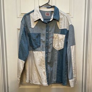 Levi's Blue and Cream Denim chambrey Shirt
